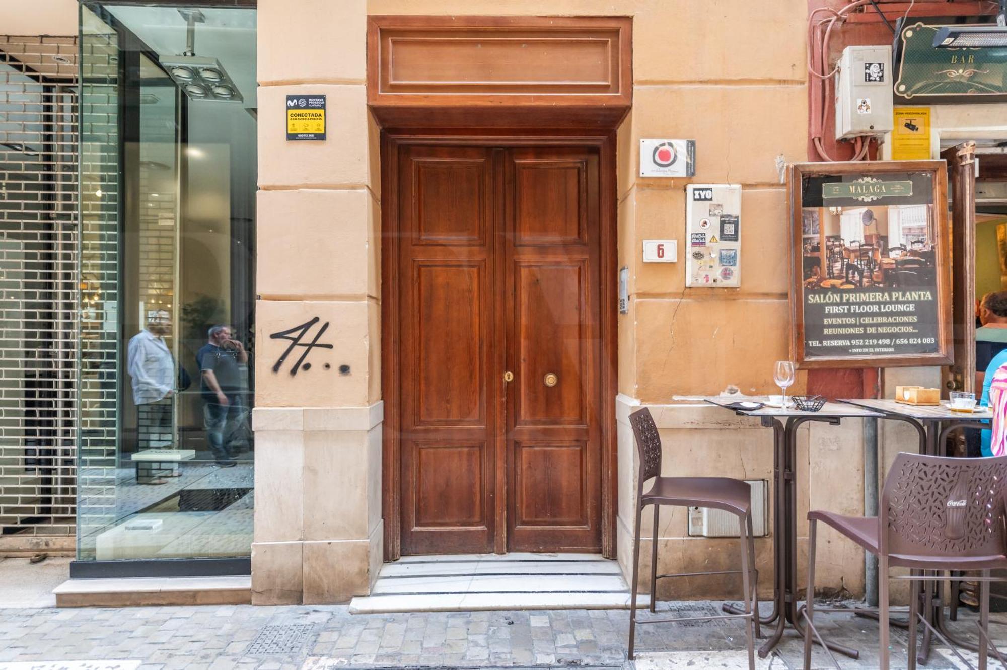 Apartment Modern & Stylish 3br In The Heart Of By Rems Malaga