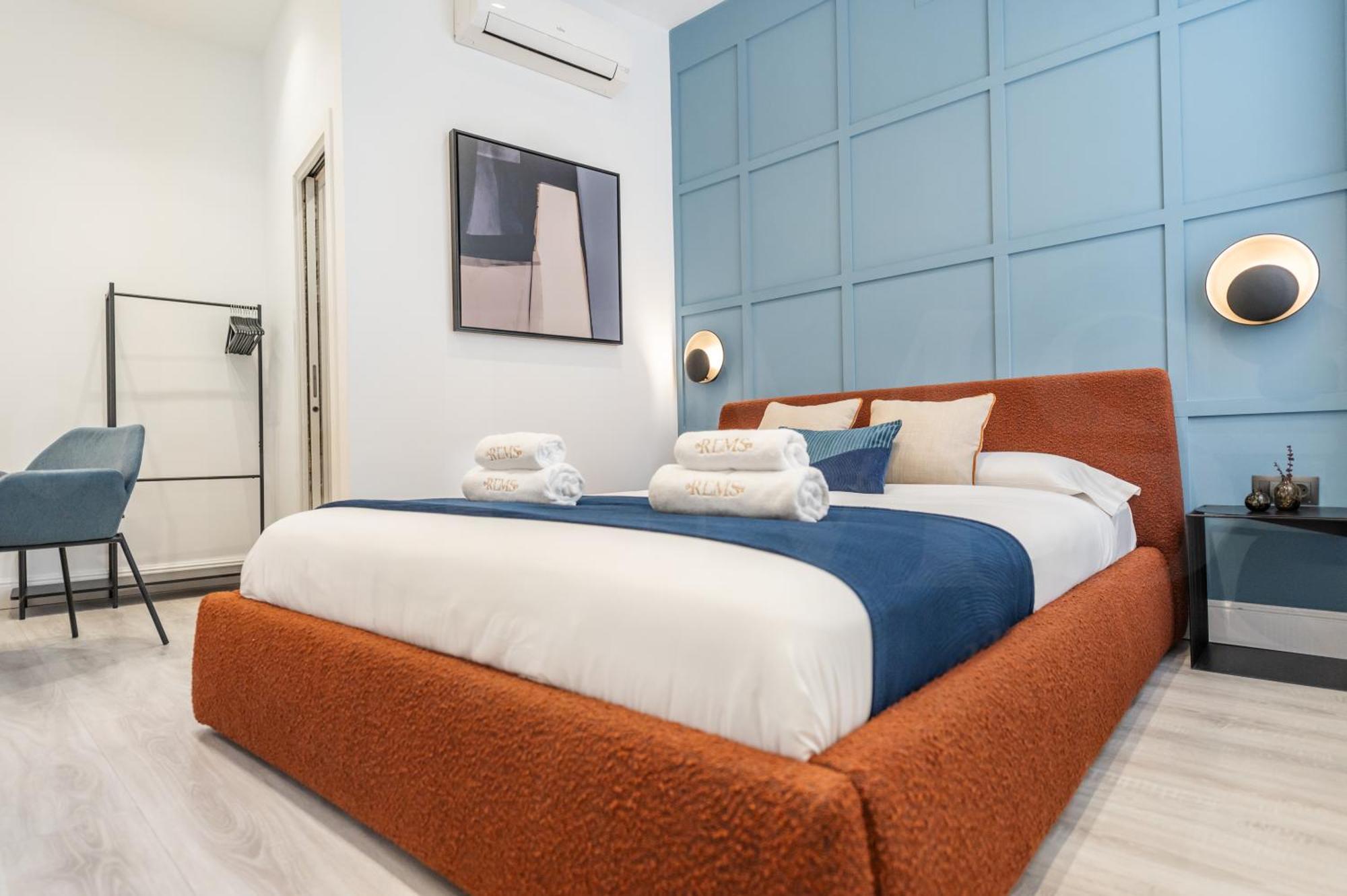Modern & Stylish 3br In The Heart Of By Rems Apartment Malaga