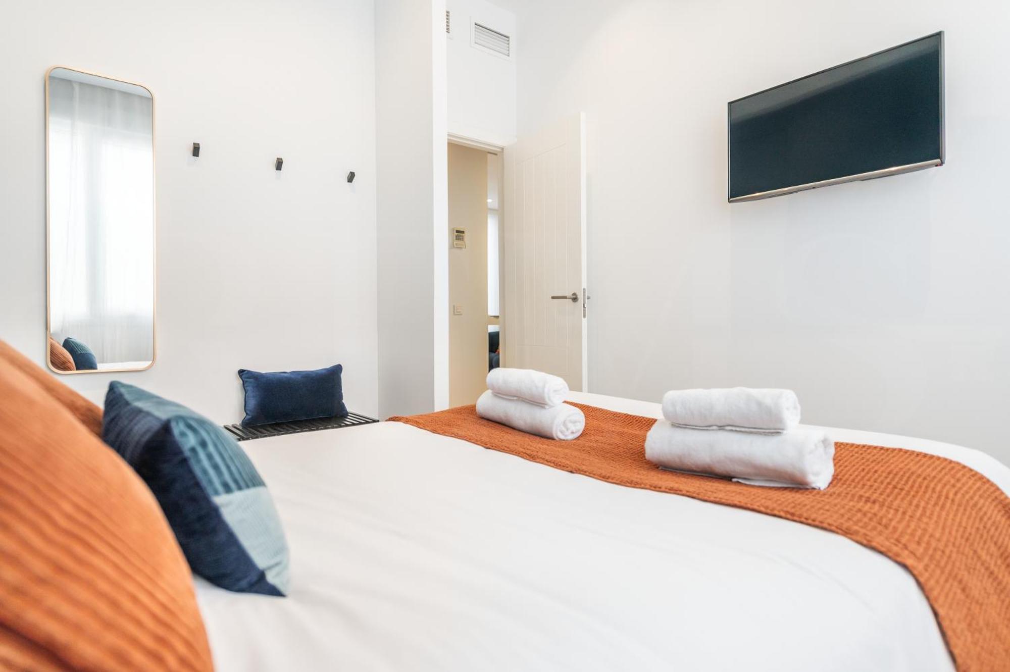 Modern & Stylish 3br In The Heart Of By Rems Apartment *