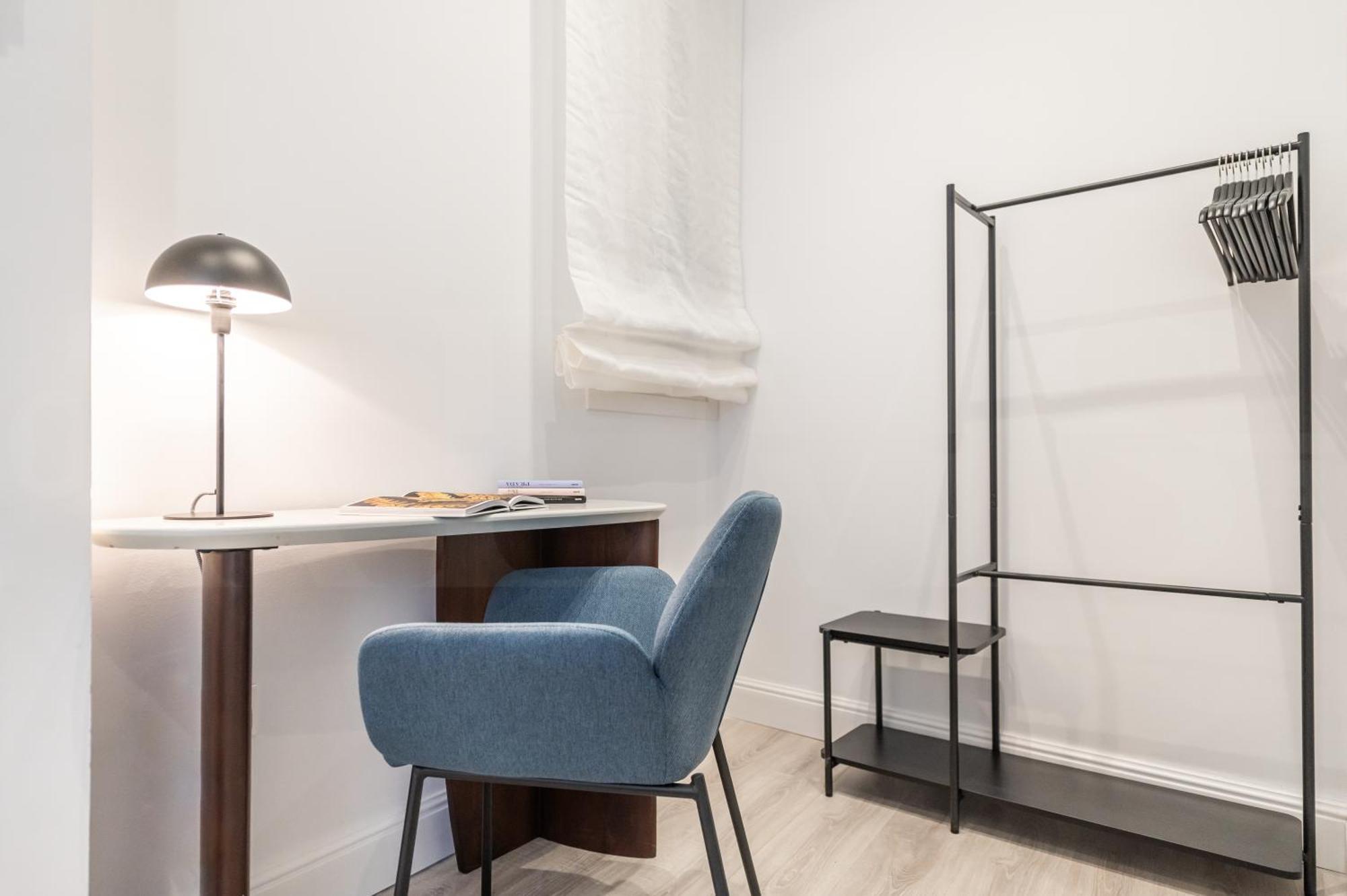 Apartment Modern & Stylish 3br In The Heart Of By Rems *